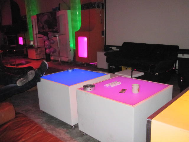 mainhall tische